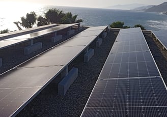 Instalación fotovoltaica autoconsumo. Adra (Almería).