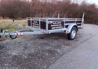 Laka Auto Prikolica za najam
