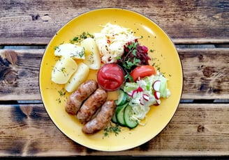 grill sausages Snekutis