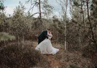 Vestuvių fotografė Ieva Vos- reportažinė vestuvių fotosesija