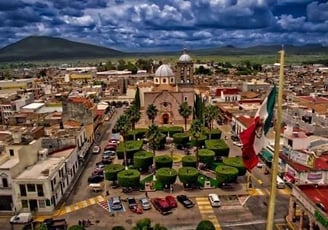 Charter a Ixtapa desde Puruandiro