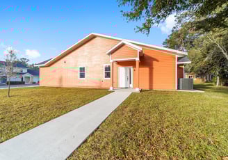 One story townhouse