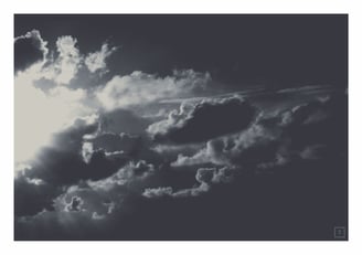 Trauerkarte aus der Edition Genesis, Sonnenlich strahlt durch Wolkenhimmel