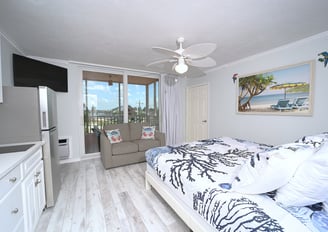 Best cheap vacation rentals fort Myers beach best Margaretville and pink shell competitor FMB