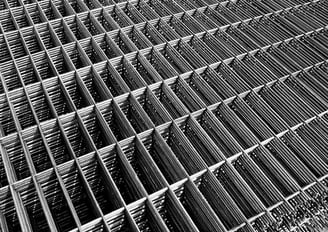 Un panneau de treillis d’exemple, fabriqué avec les machines de soudage de treillis Neulogs – HMK MC
