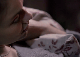 Alyzée Lalande dans "Transfert" un film de Philippe Beheydt.