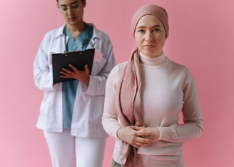 woman grieving her life and death cancer session with jihane laraichi