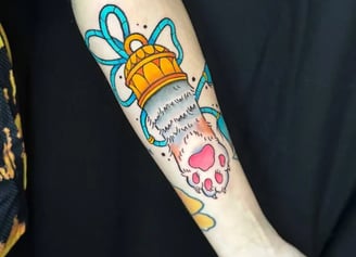 neotraditional tatto of my client's cat paw as a tribute for her pet
