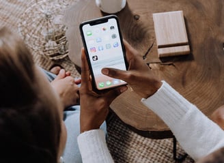 Personne sur son téléphone