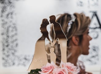 cake topper