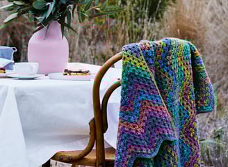 Chevron Throw - Kimana Print (Lincraft)