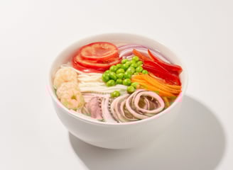 Hot Halal Beef Noodle Bowl with Broth – Kol Noodle NYC