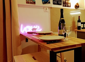 cuisine équipée de la location, ambiance love