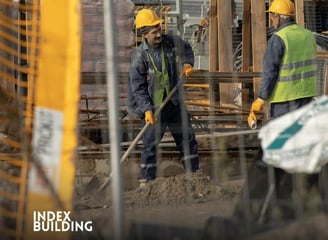 Cette réalisation moderne et fonctionnelle a été pensée pour répondre aux exigences urbaines. Constr