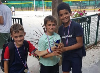 champions de tennis bourgogne franche comte