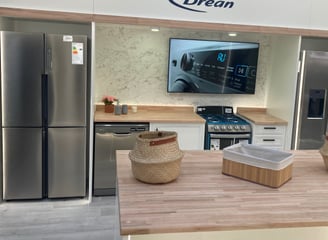 Exhibición de 40m2 para Drean en la sucursal Boedo de Rodó. 