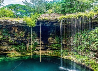 Cenote selva maya excursion Chichen Itza