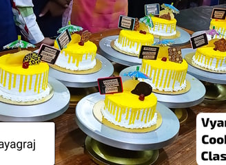 Cakes Vyanjan Cooking Classes Prayagraj