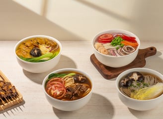 Hot Halal Beef Noodle Bowl with Broth – Kol Noodle NYC