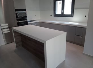 ΠΑΓΚΟΣ ΚΟΥΖΙΝΑΣ ΜΕ ΠΛΑΤΗ 60CM ΚΑΙ ΝΗΣΙΔΑ 100CM