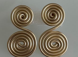 Brincos