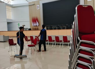 TENAGA KEBERSIHAN