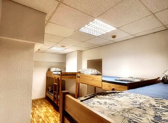 Rooms & dorms at Hostel Cozzydine