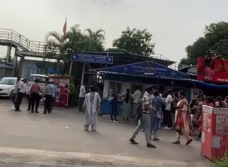 Millenium Park Jetty-Ticket Counter