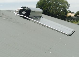 Service solahart solar water heater