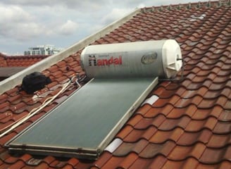Service solahart solar water heater