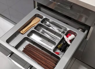 cutlery tray