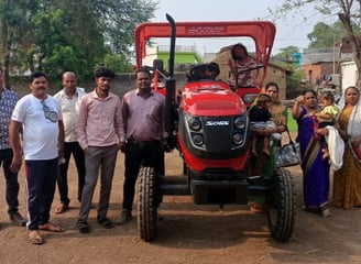 Photo with Tractor