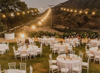 Bodas al aire libre en Málaga con gastronomía artesanal y encanto natural