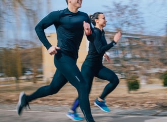 Rongzhiyue: couple running in activewear