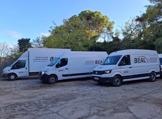 Flota de vehiculos para mudanzas de BEAL