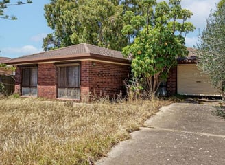 Sell your house easily in South Australia with Easy Sell SA and move on to what's next.