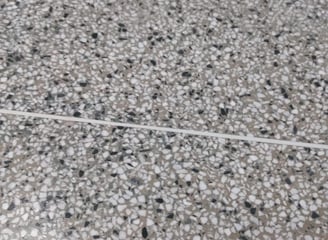 piso granitina