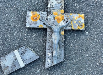croix jésus, sépulture