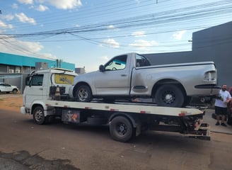 serviço de guincho na cidade de Campo Grande f150