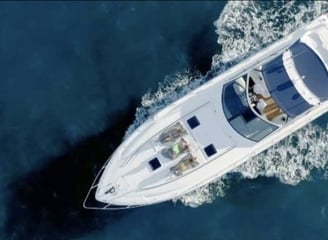 Our Ipanema 54 Yacht for rent for an excursion to Lisbon