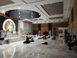 Theravada Buddhist meditation, Metta Lodge