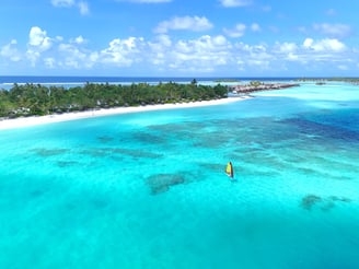 Four Seasons Kuda Huraa drone beach view