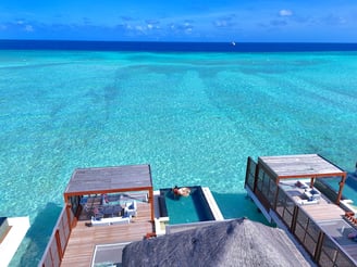 Four Seasons Kuda Huraa drone floating breakfast