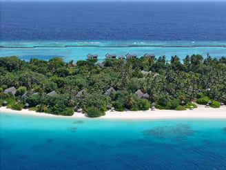 four-seasons-landaa-giraavaru-maldives-drone-view