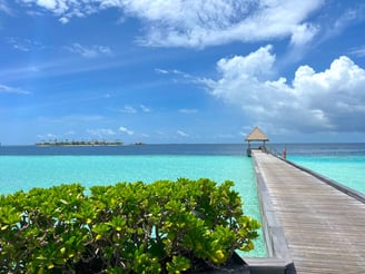 waldorf-astoria-ithaafushi-maldives-jetty