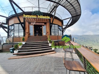 Bromo hilside jemplang
