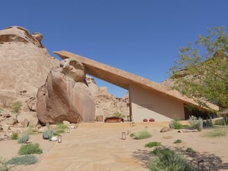 desert-rock-resort-arrival