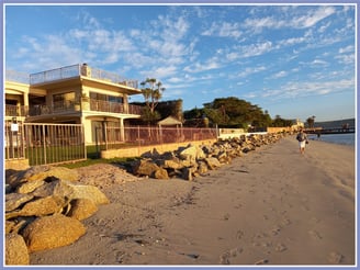 holiday accommodation on langebaan lagoon with seaview in western cape