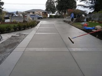 Contractors working on Concrete Driveway in Warner Robins GA