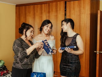 Fotografo de matrimonio, cobertura completa, fotografía y video con un estilo cinematográfico. Chillan, Chile